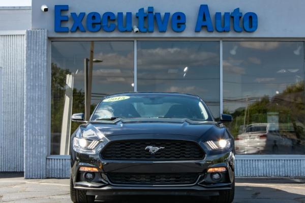 Used 2015 FORD MUSTANG