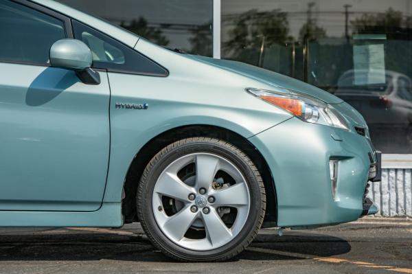 Used 2013 Toyota PRIUS V V