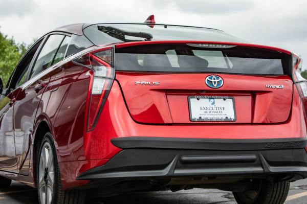 Used 2017 Toyota PRIUS III TOUR Three Touring