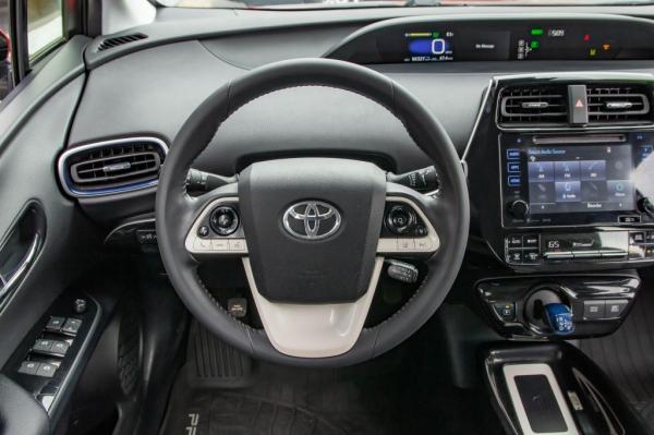 Used 2017 Toyota PRIUS III TOUR Three Touring