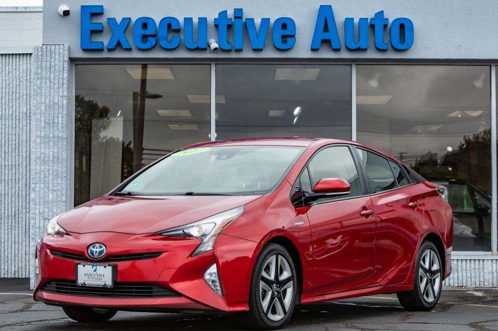 Used 2017 Toyota PRIUS III TOUR Three Touring For Sale ($19,500 ...