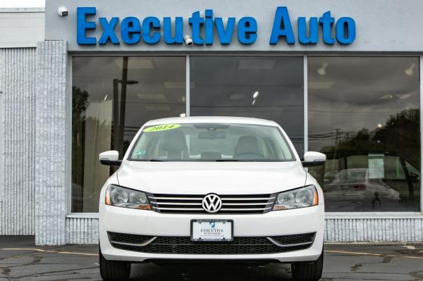 Used 2014 VOLKSWAGEN PASSAT SE SE