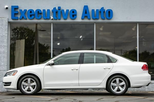 Used 2014 VOLKSWAGEN PASSAT SE SE