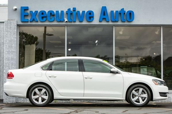 Used 2014 VOLKSWAGEN PASSAT SE SE