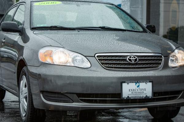 Used 2006 Toyota COROLLA LE le