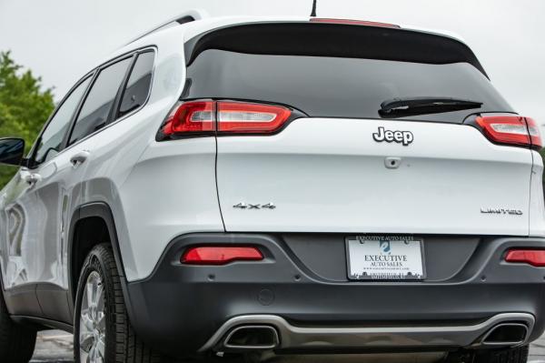 Used 2016 JEEP CHEROKEE LTD LIMITED