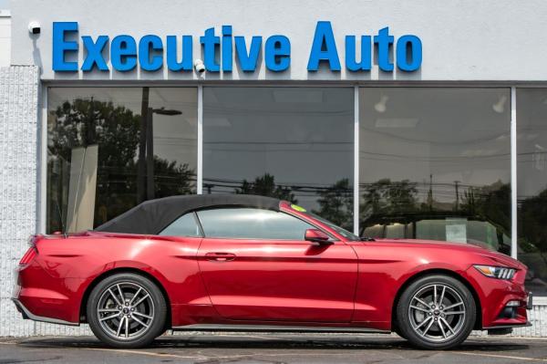 Used 2017 FORD MUSTANG Convertible