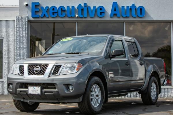 Used 2017 NISSAN FRONTIER SV SV