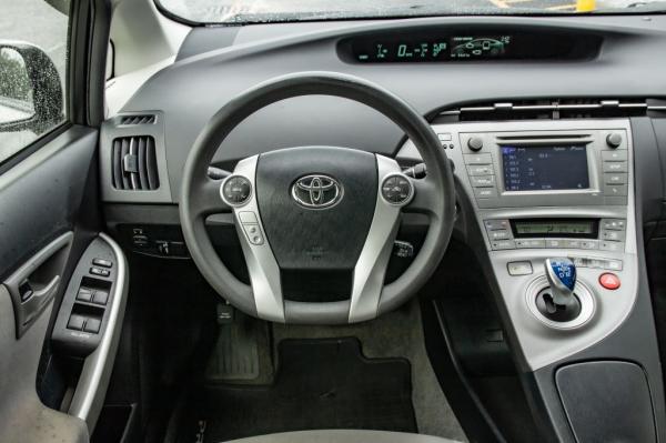 Used 2014 Toyota PRIUS II