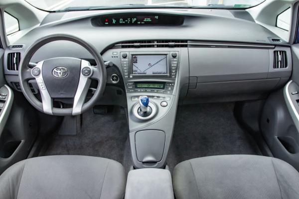 Used 2010 Toyota PRIUS III III