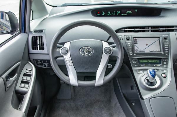 Used 2010 Toyota PRIUS III III