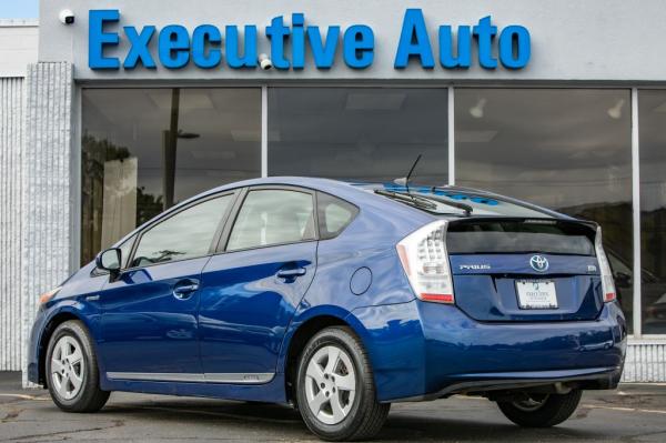 Used 2010 Toyota PRIUS III III