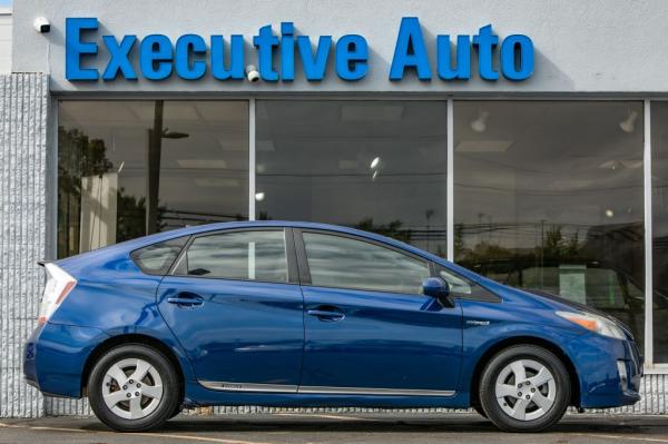 Used 2010 Toyota PRIUS III III