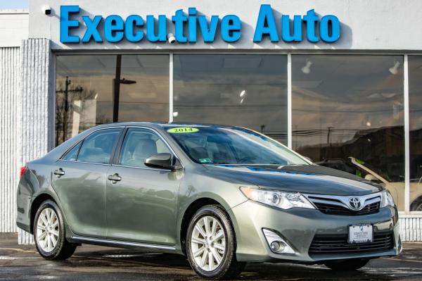 Used 2014 Toyota CAMRY XLE XLE