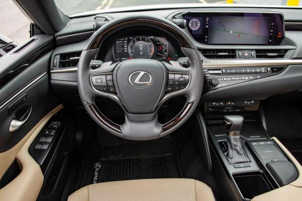 Used 2020 LEXUS ES350 350