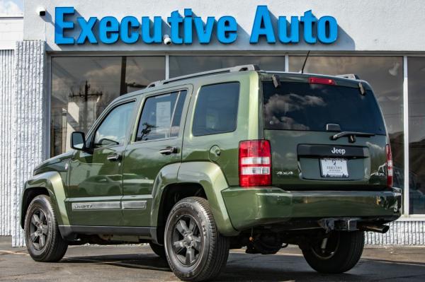 Used 2008 JEEP LIBERTY SPORT SPORT