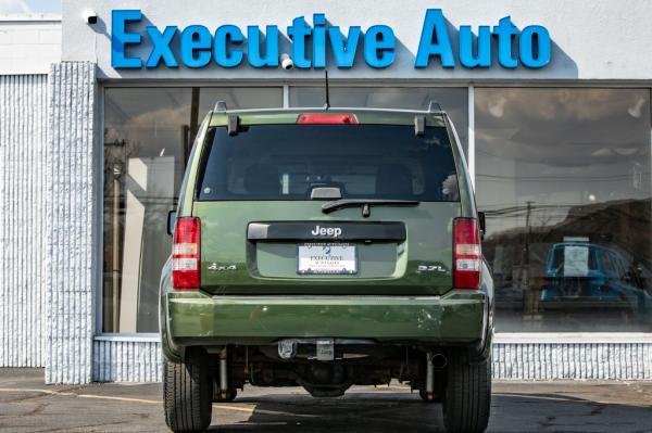 Used 2008 JEEP LIBERTY SPORT SPORT