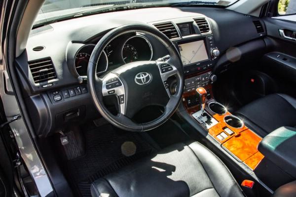 Used 2012 Toyota HIGHLANDER LTD LIMITED