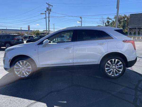 Used 2017 CADILLAC XT5 PLATINUM