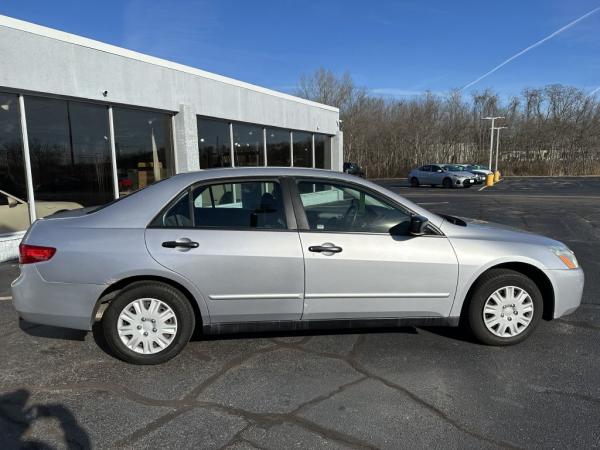 Used 2005 HONDA ACCORD DX DX