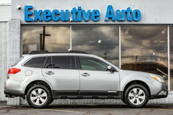 Used 2011 SUBARU OUTBACK 25I PREMIUM