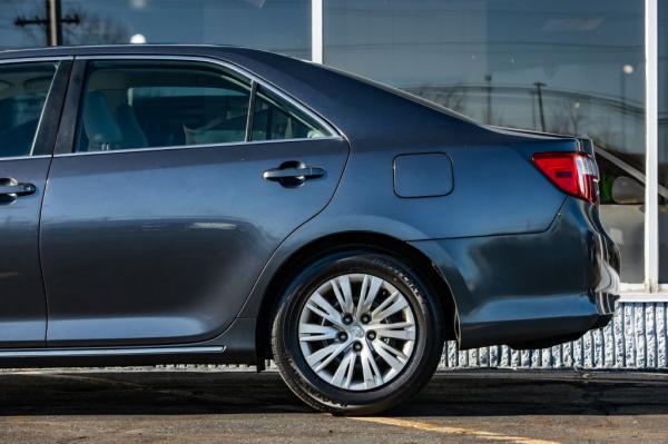 Used 2014 Toyota CAMRY LE LE