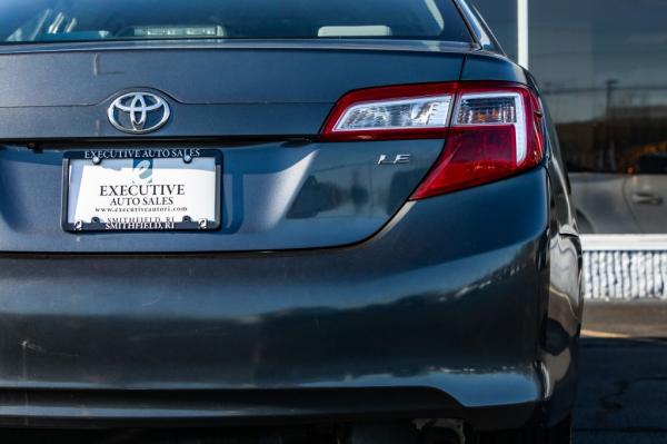 Used 2014 Toyota CAMRY LE LE