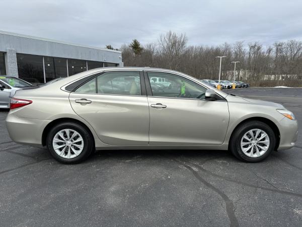 Used 2016 Toyota CAMRY LE LE