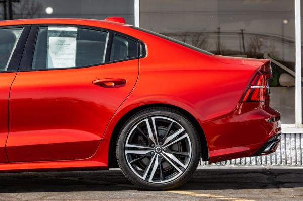 Used 2019 VOLVO S60 T6 R DESIGN T6 R DESIGN