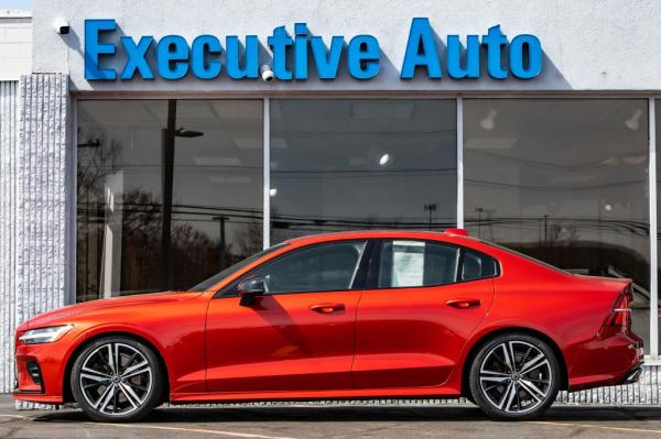 Used 2019 VOLVO S60 T6 R DESIGN T6 R DESIGN