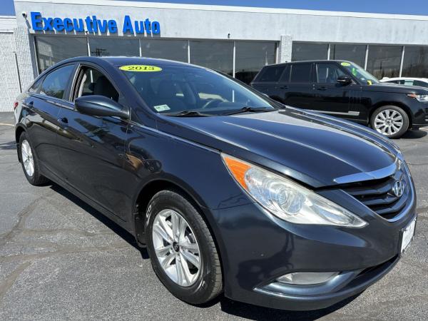 Used 2013 HYUNDAI SONATA GLS GLS