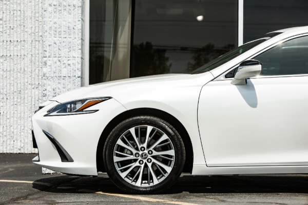 Used 2020 LEXUS ES 300H 300H