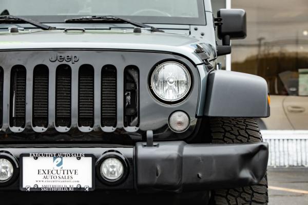 Used 2015 JEEP WRANGLER WILLY' SPORT