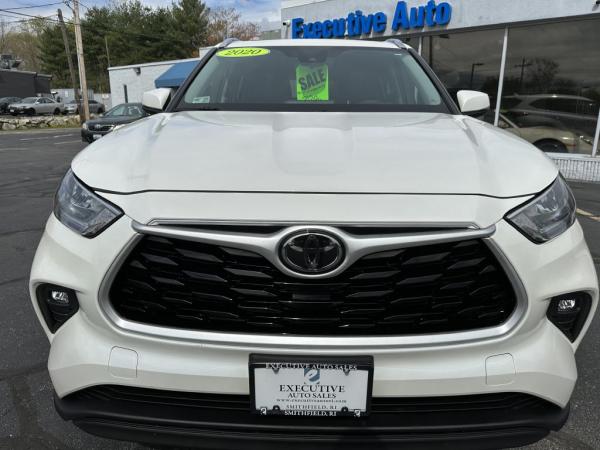 Used 2020 Toyota HIGHLANDER XLE XLE