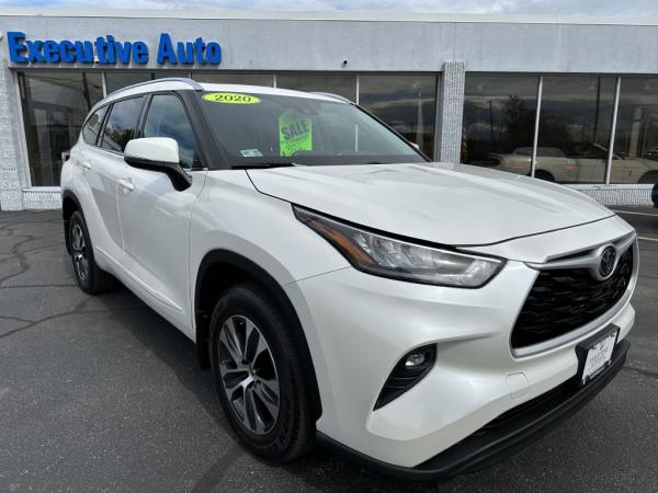 Used 2020 Toyota HIGHLANDER XLE XLE