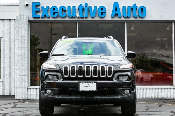 Used 2016 JEEP CHEROKEE LATITUDE