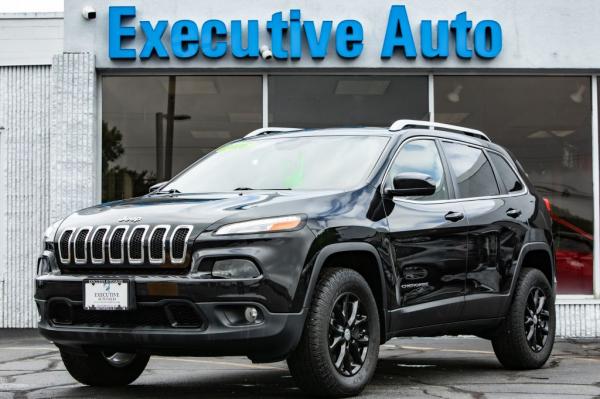 Used 2016 JEEP CHEROKEE LATITUDE