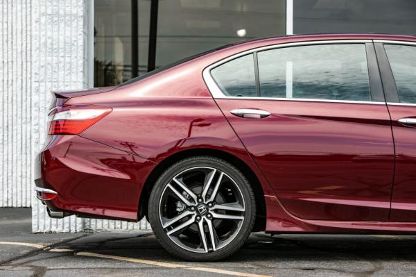 Used 2017 HONDA ACCORD SPORT SPORT