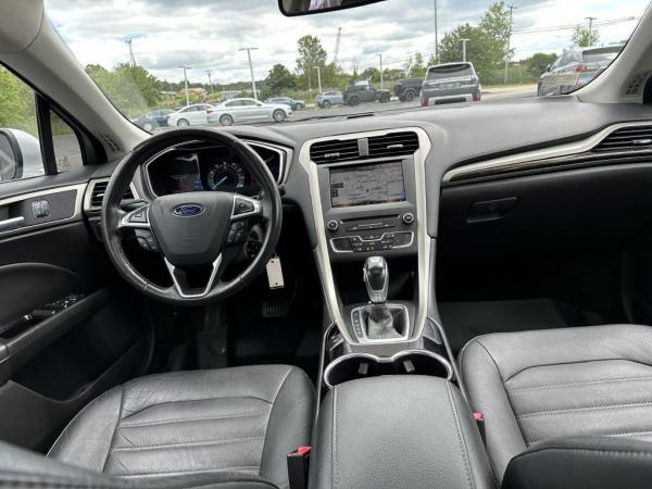 Used 2016 FORD FUSION SE SE