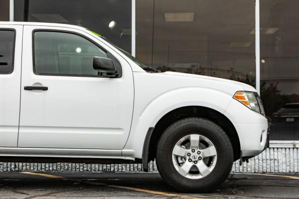 Used 2012 NISSAN FRONTIER SV Crew Cab