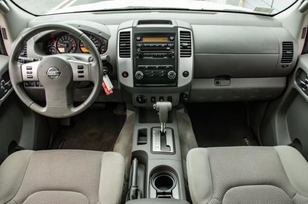 Used 2012 NISSAN FRONTIER SV Crew Cab