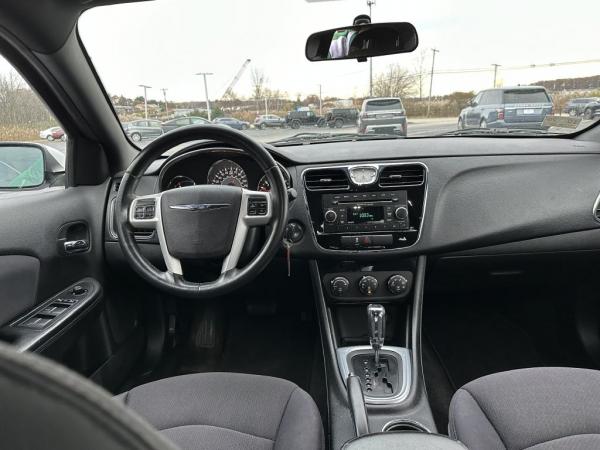 Used 2013 CHRYSLER 200 TOURING