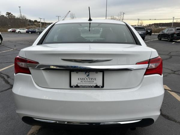 Used 2013 CHRYSLER 200 TOURING