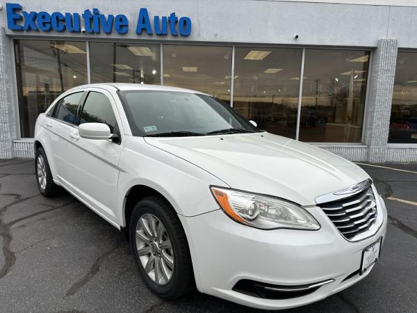 Used 2013 CHRYSLER 200 TOURING