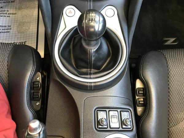 Used 2010 NISSAN 370Z TOURING touring roadster