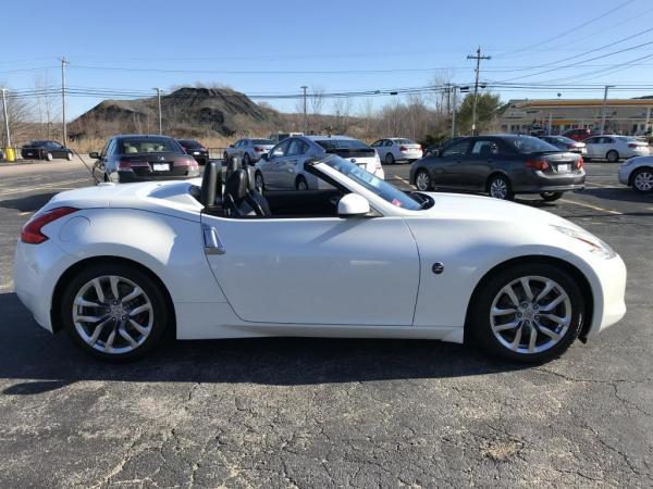 Used 2010 NISSAN 370Z TOURING touring roadster