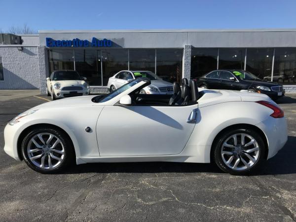 Used 2010 NISSAN 370Z TOURING touring roadster