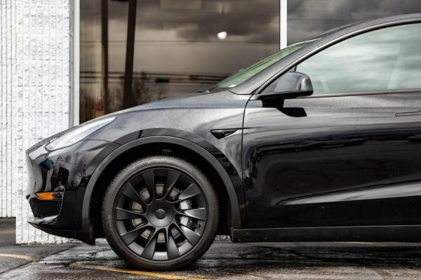 Used 2021 TESLA MODEL Y