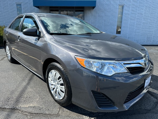 Used 2014 Toyota CAMRY LE LE