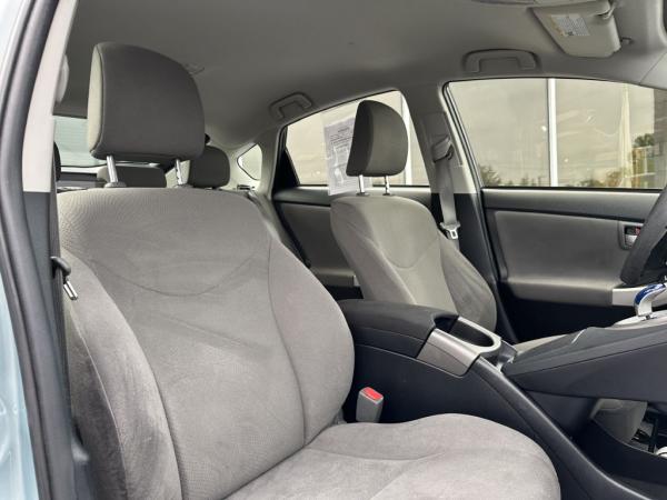 Used 2015 Toyota PRIUS II